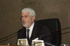 Ayres Apolinário