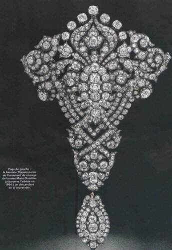 O fabuloso pregador de diamantes já passou pelo colo de realezas através dos séculos. Poderá ser adquirido por plebeus de grande fortuna. (Reprodução)