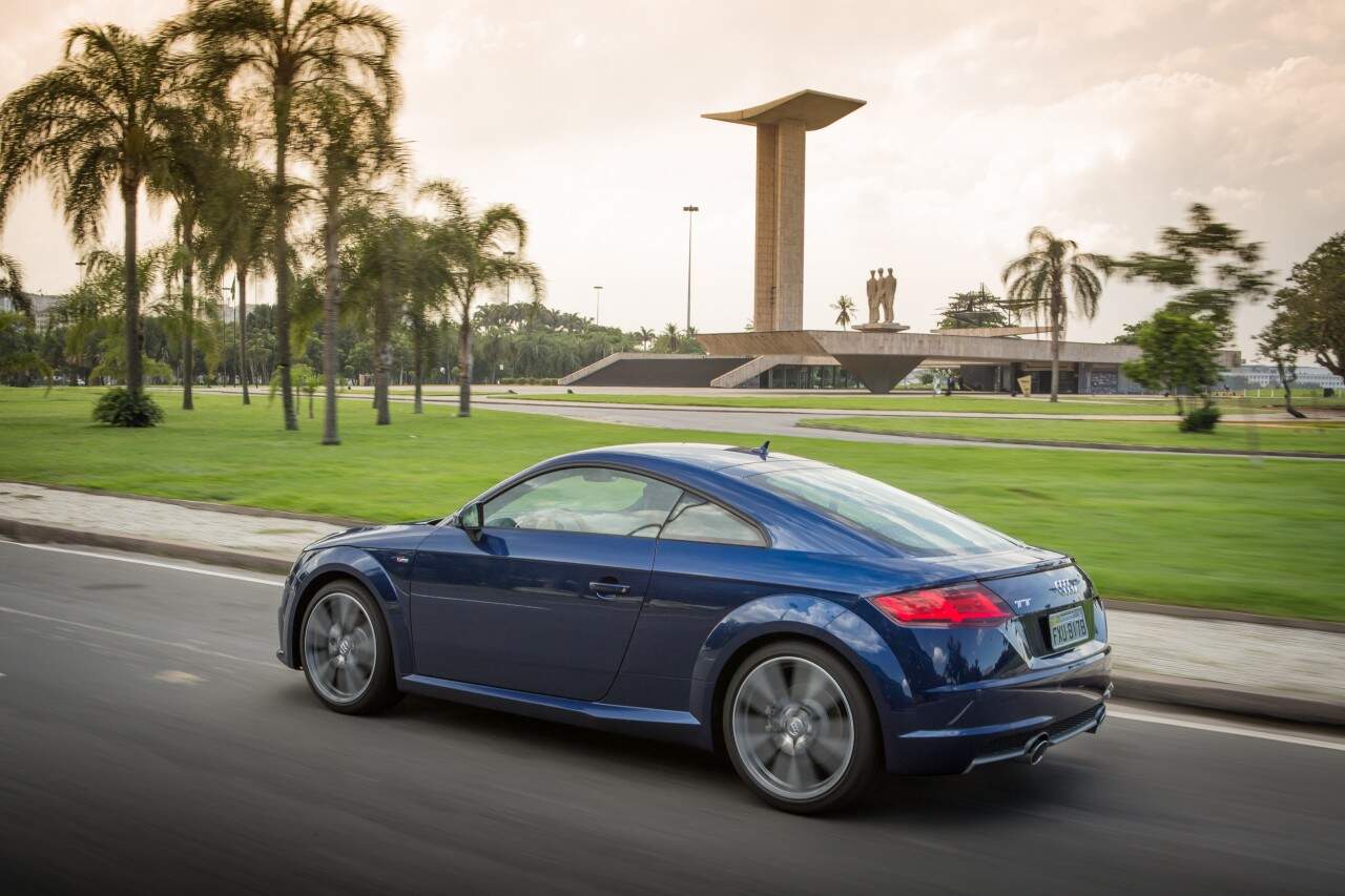 Audi TT 2015
