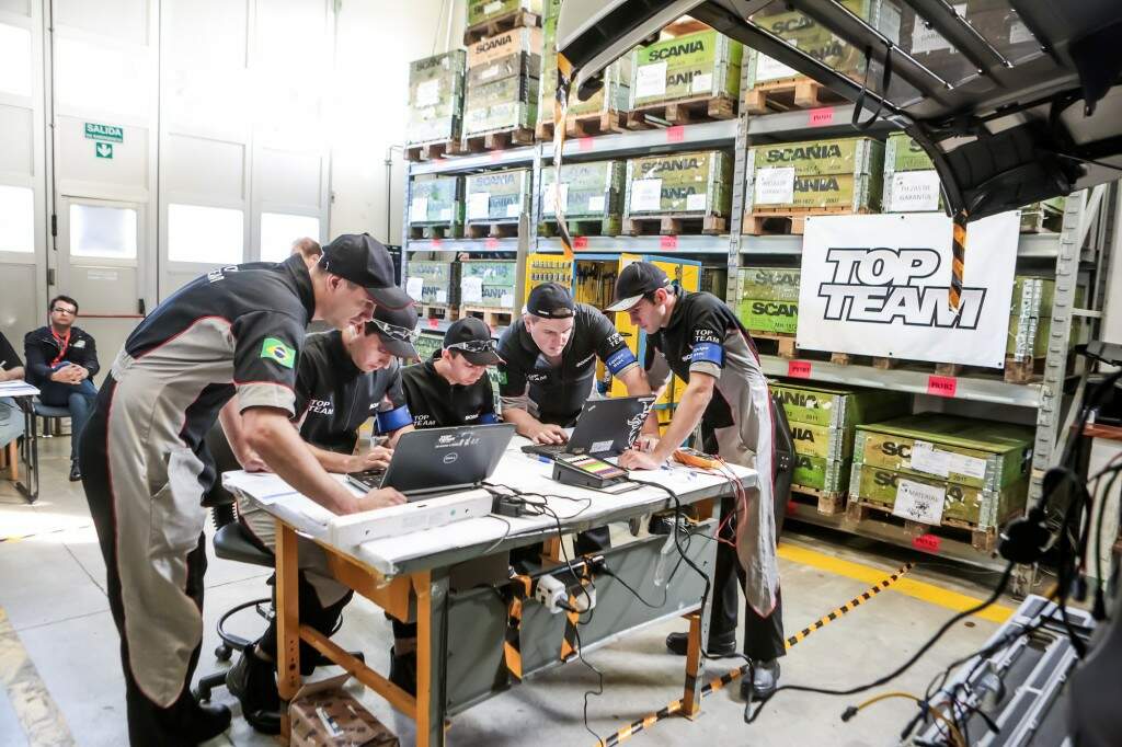  Para ser a melhor equipe do mundo, a Btec precisará vencer outras 11 concorrentes. Foto: Divulgação