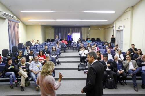 Representantes dos servidores foram recebidos pelo vice-prefeito de Porto Alegre. (Foto: Joel Vargas/PMPA)
