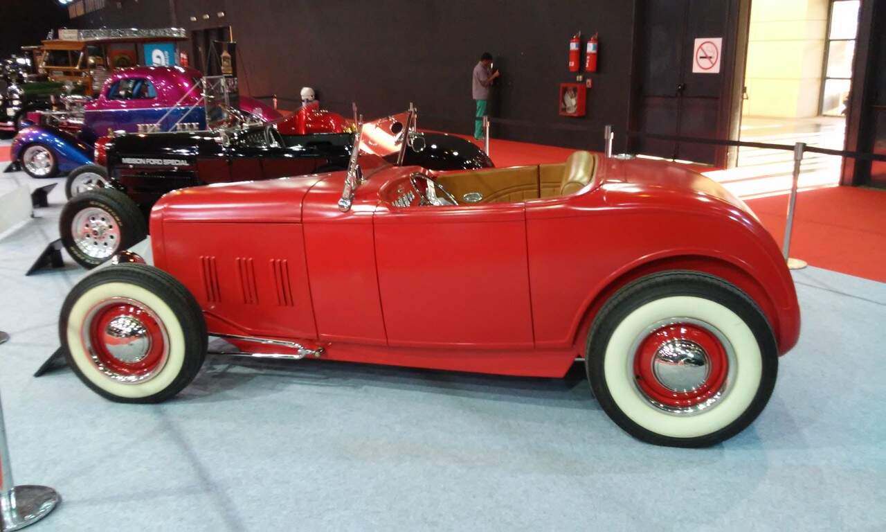 Carros antigos no Salão do Automóvel de Buenos Aires 2015