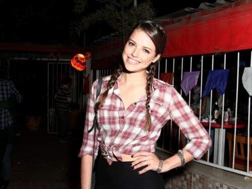 Agatha Moreira em festa na Zona Oeste do Rio (Foto: Ag. News) 