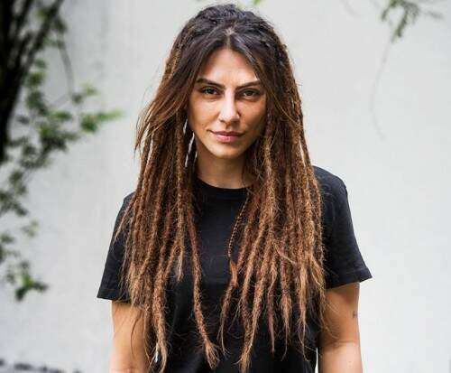 Cleo Pires disse que sempre teve vontade de fazer "dreads", mas não tinha coragem. (Foto: Reprodução)