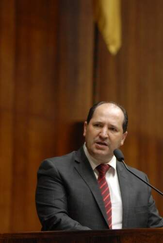 Deputado Sergio Peres apresenta projeto para portadores de Síndrome de Down. Foto Thanise Melo/Divulgação