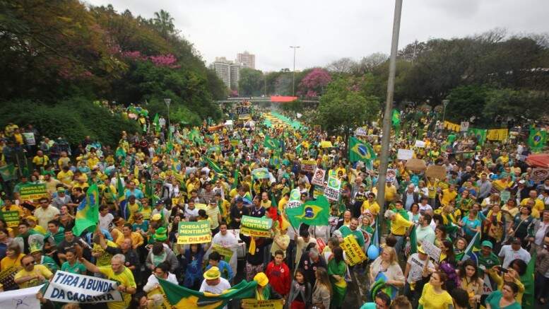 Passeata em Porto Alegre. Fonte: SUL21.