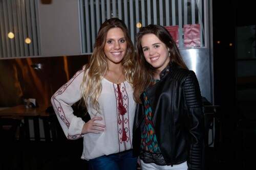 Isadora Zilio de Oliveira e Stephanie Kersting Dos Reis participam da relação de 2015. (Foto: Lenara Petenuzzo/especial)