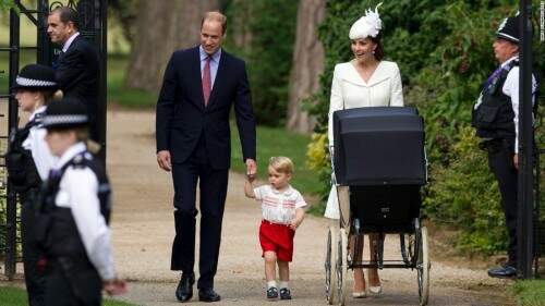 Família Real no batizado da princesa Charlotte. (foto: reprodução)