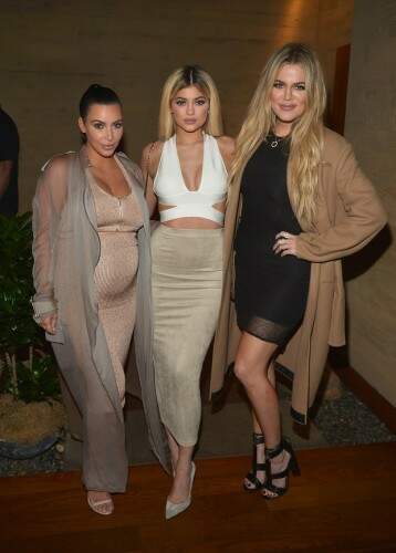 Kim Kardashian (E), Kylie Jenner e Khloe Kardashian (Foto: Reprodução)