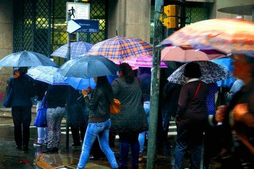 Em Porto Alegre, a chuva acumulada em dois dias alcançou quase toda a média histórica do mês (Foto: Jackson Ciceri/O Sul)