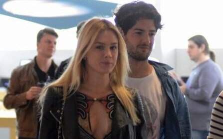 Fiorella e Pato  comemoram este mês um ano juntos. (Foto: reprodução)