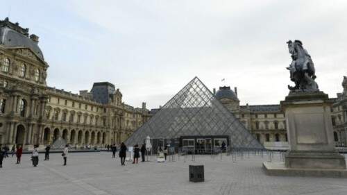Museu do Louvre segue de portas fechadas. (Foto: Reprodução)