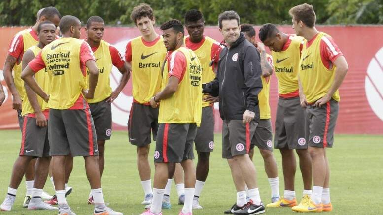 Todos os jogadores que estavam no treino fizeram o exame antidoping. (Foto Itamar Aguiar/Agência Freelancer)
