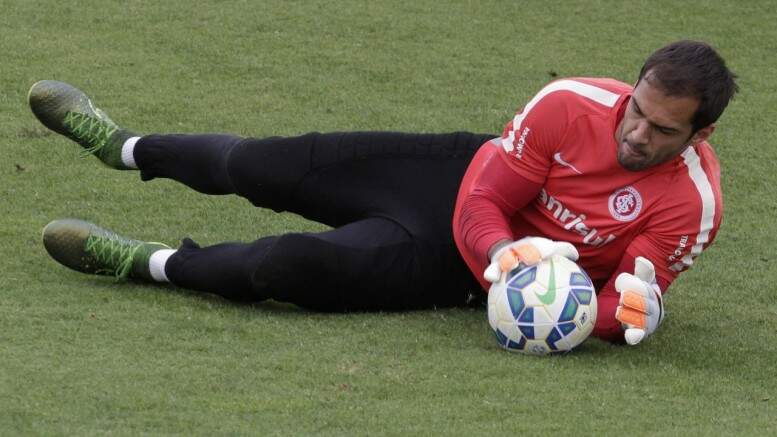Goleiro Muriel será o titular do time contra o Fluminense. (Foto: Itamar Aguiar/Agência Freelancer)