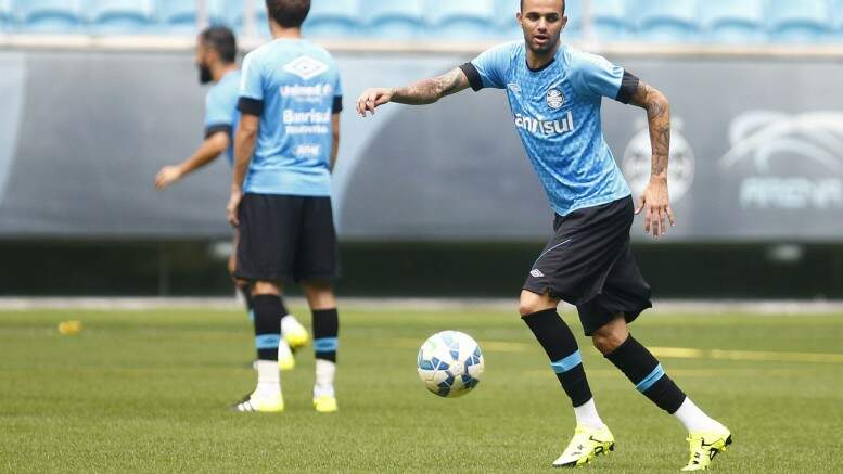 Atacante gremista é pretendido por clubes da China e da Europa. (Foto: Lucas Uebel/O Sul)