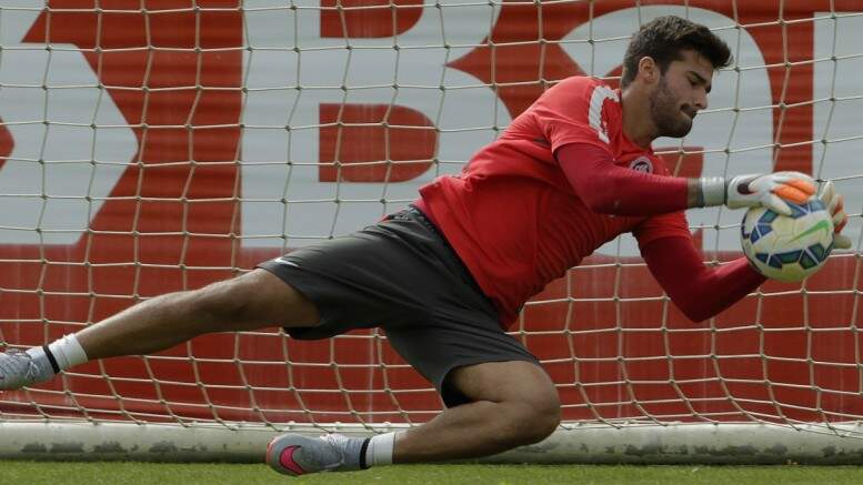 Jogador decidirá qual será seu futuro clube. (Foto: Itamar Aguiar/Agência Freelancer)