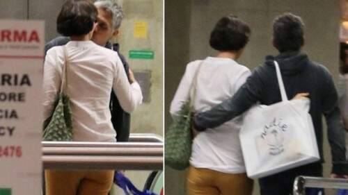 Os dois foram clicados em clima de romance no  aeroporto Internacional do Rio. (Foto: Reprodução) 