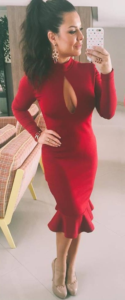 Vestido de Fernanda Souza custa 794, 90 reais. (Foto: Reprodução)