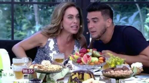 Cissa Guimarães e André Marques durante o "Mais Você". (Foto: Reprodução)
