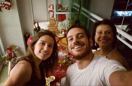 Marinis, Marco e Mariness: família no natal. (Foto: Reprodução/Instagram)