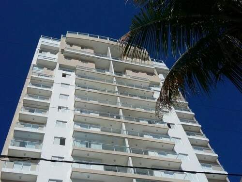Triplex na praia Austúrias, em Guarujá, em São Paulo