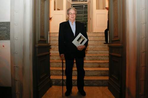 O diplomata brasileiro Fernando Cacciatore, autor do livro “A arquitetura neoclássica em Porto Alegre”. (Foto: Lenara Petenuzzo/especial)