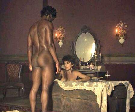 Dionísia faz de Saviano um escravo sexual. (Foto: Reprodução)