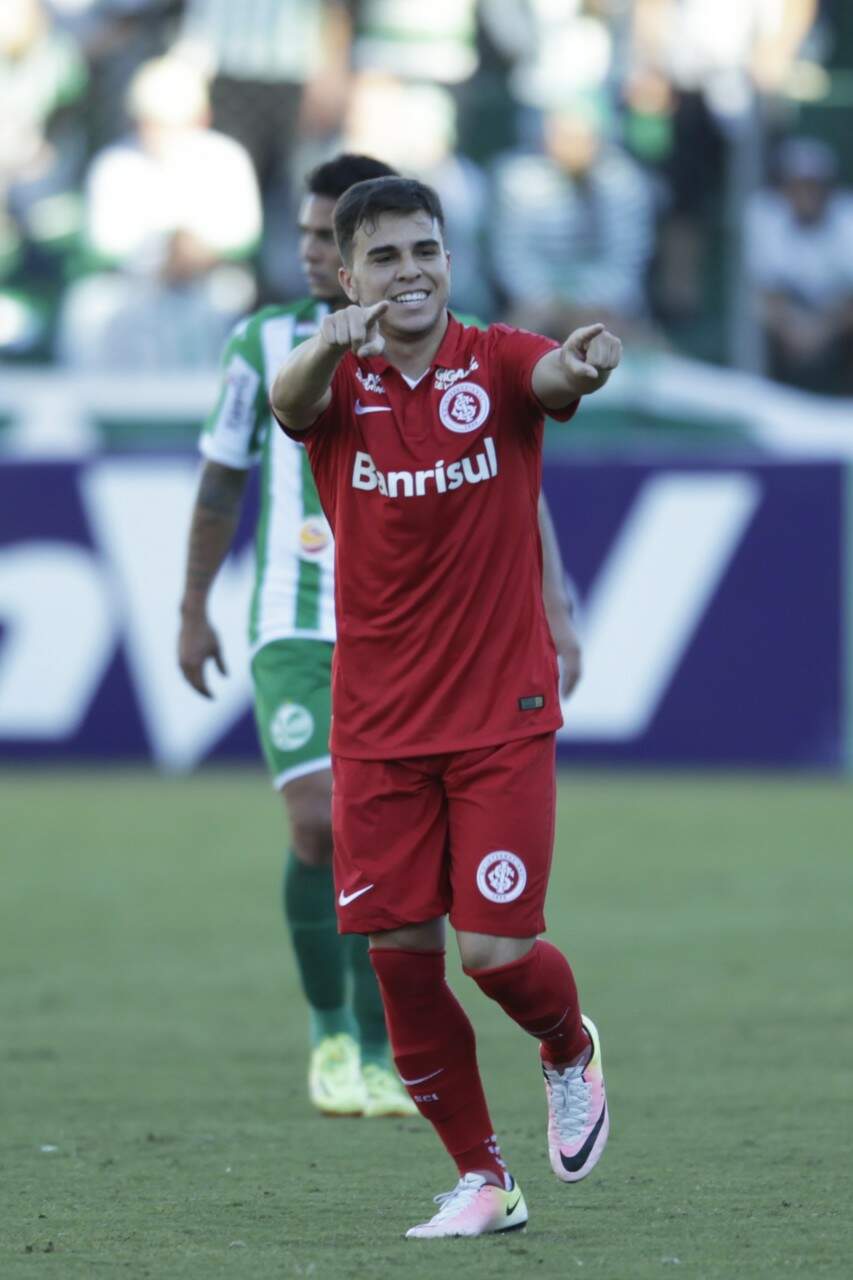 Andrigo abriu o placar no Jaconi. (Foto: Itamar Aguiar/Agência Freelancer)