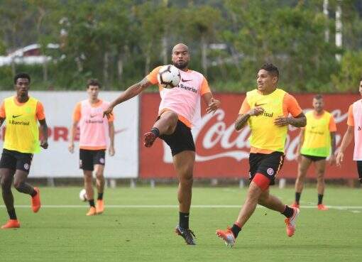 Sem descanso no feriado, o Inter intensifica os preparativos para a sequência da Libertadores e a estreia no Brasileirão