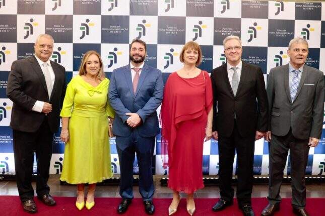 Fernando Cassal, Maria Silvana Tedesco, Alexandre Corrêa da Cruz, Maria Madalena Telesca, Cláudio Cassou e Ricardo Fraga.