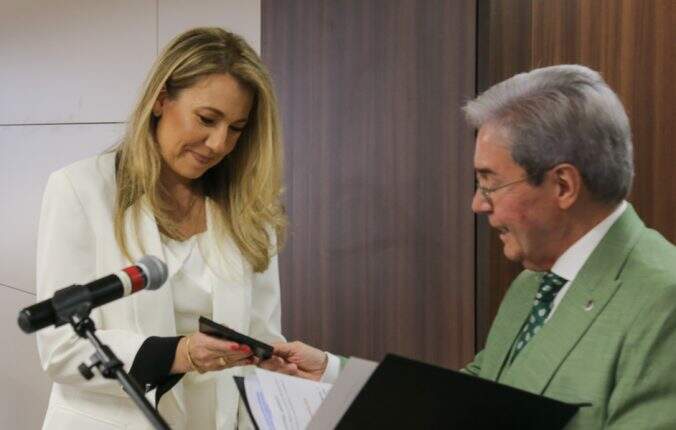 Priscilla Wickert Piva e João Batista Silveira