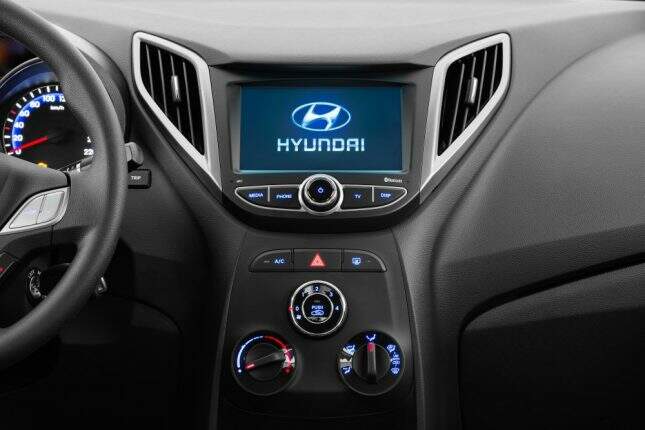 Hyundai HB20S Impress 2015