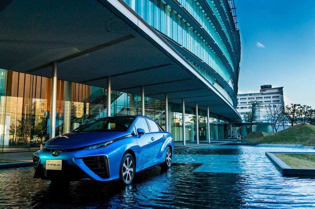 Toyota Mirai 2014