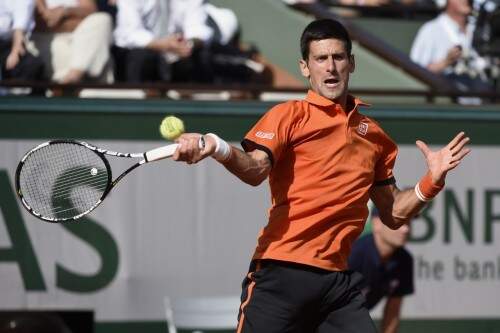 Novak Djokovic triunfou diante de Nadal. (Foto: Jean-Marie Hervio/AFP)