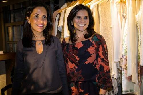 Betina Starosta e Libriane Russowski escolheram petiscos e bebidas certas para a tarde de arraial em seu atraente espaço. Foto: Jackson Ciceri/ O Sul.