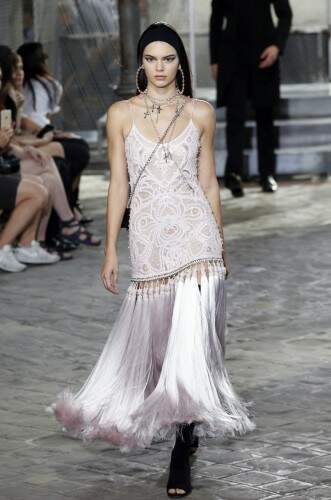 Kendall Jenner  (Foto: François Guillot/AFP)