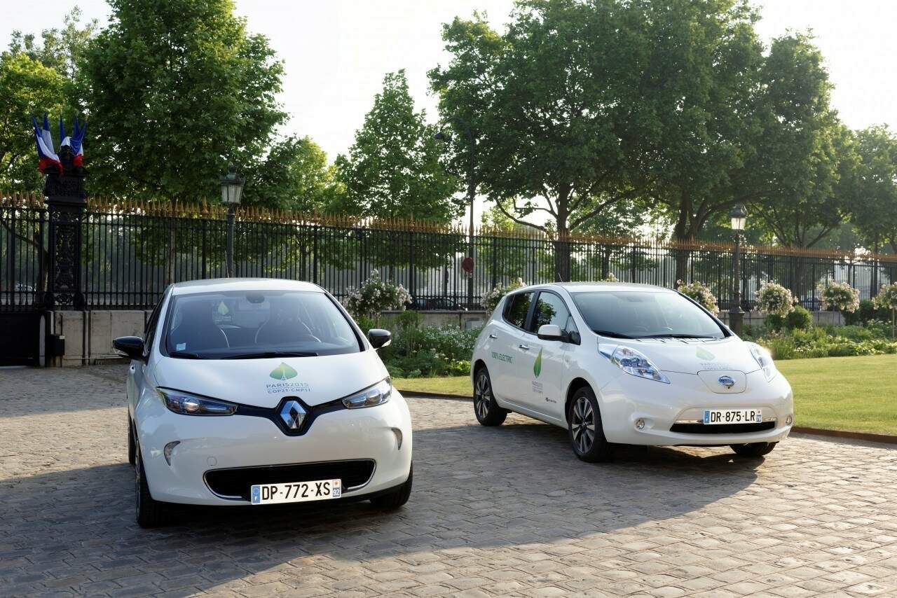 Renault Zoe e o Nissan Leaf