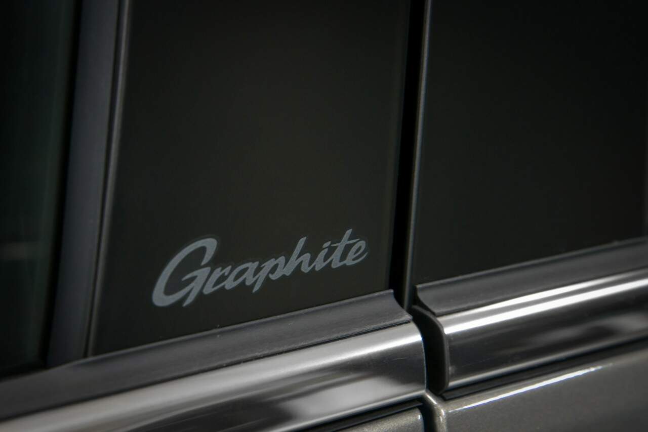Chevrolet Cobalt Graphite 2015.