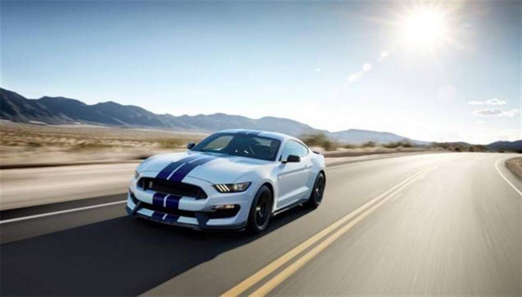 Ford Mustang Shelby GT350 2016