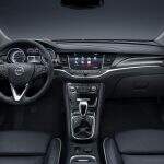 Opel Astra 2015