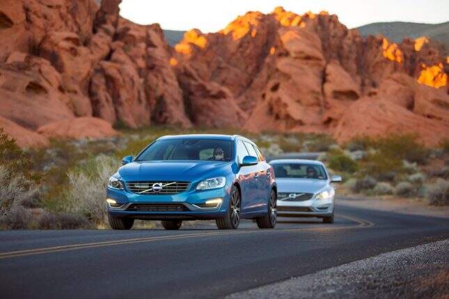 Volvo V60e S60 2015