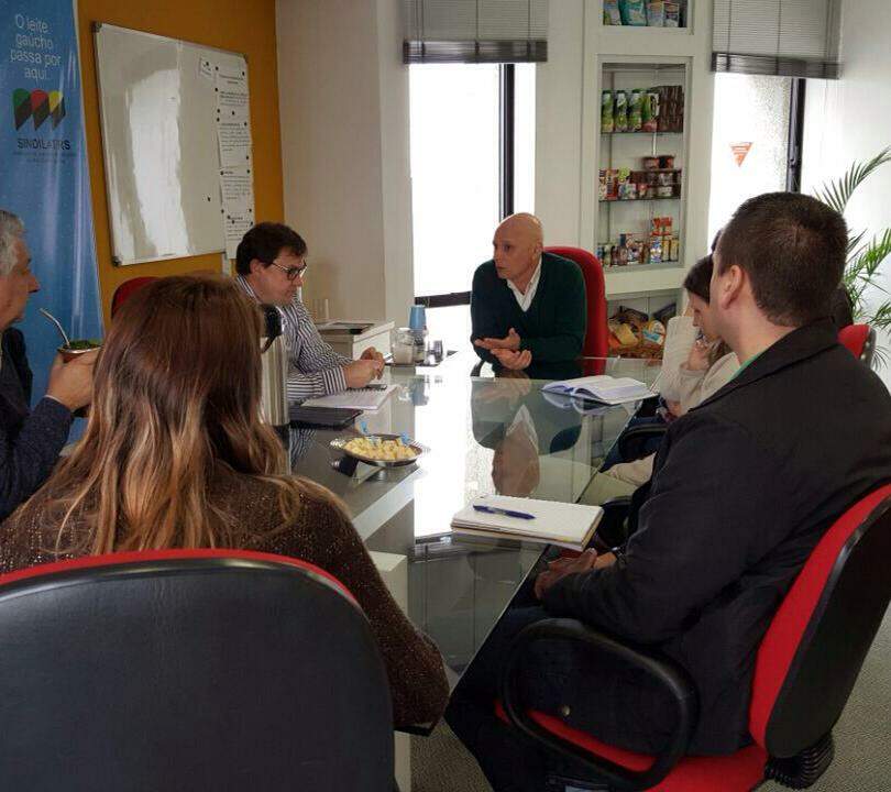 vitrine do leite no RS