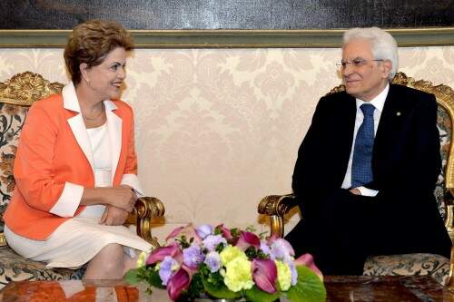 Dilma almoçou com o presidente italiano, Sergio Mattarella, no Palácio Quirinale, residência oficial da Presidência da República. (Foto:  Antonio Di Gennaro/AFP)