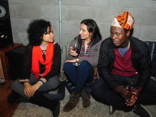 Andressa Ferreira, Flavia Felipe e Idowu Akinruli na animada noite no Loft da Vasco. Foto:  Livia Stumpf/Especial 