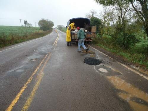 Em Cruz alta os reparos  emergenciais foram na ERS-514. (Foto: Daer/Divulgação)