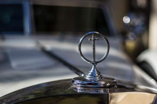A poderosa espada é o símbolo do modelo Excalibur 1982 que será apresentado no leilão da tarde de domingo. Foto: Jackson Ciceri/ O Sul