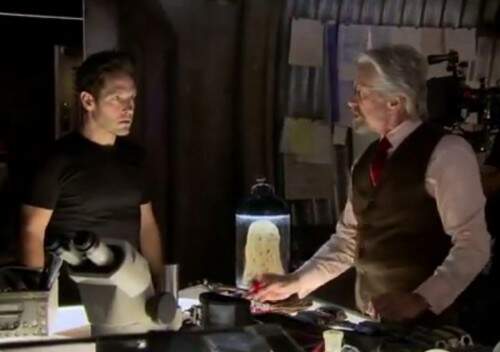 Paul Rudd e Michael Douglas em cena de "Homem-Formiga". (Foto: reprodução)
