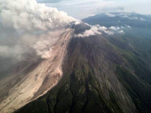 Colima é também chamado de vulcão do Fogo. (foto: AFP)