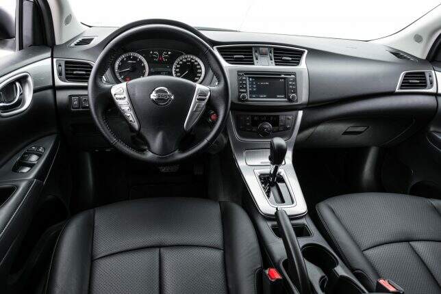 Nissan Sentra 2016