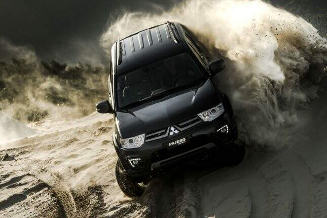 Mitsubishi Pajero HPE-S 2016